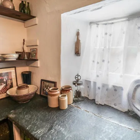 Mill Cottage, Near Windermere * Staveley (Cumbria)